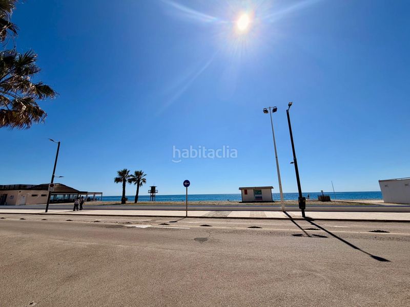 Foto e9f1403d-8bcc-43e2-b454-83fdce70c142. Xalet amb aparcament piscina a Salobreña costa Salobreña