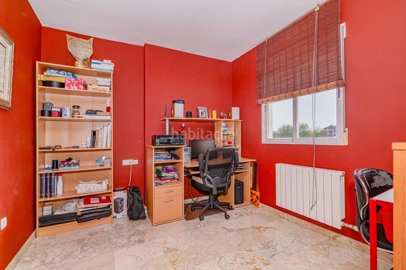 Foto 4de831c8-41d0-462d-bcdc-bdfd2f9f3f69. Casa adossada amb aparcament a Cijuela