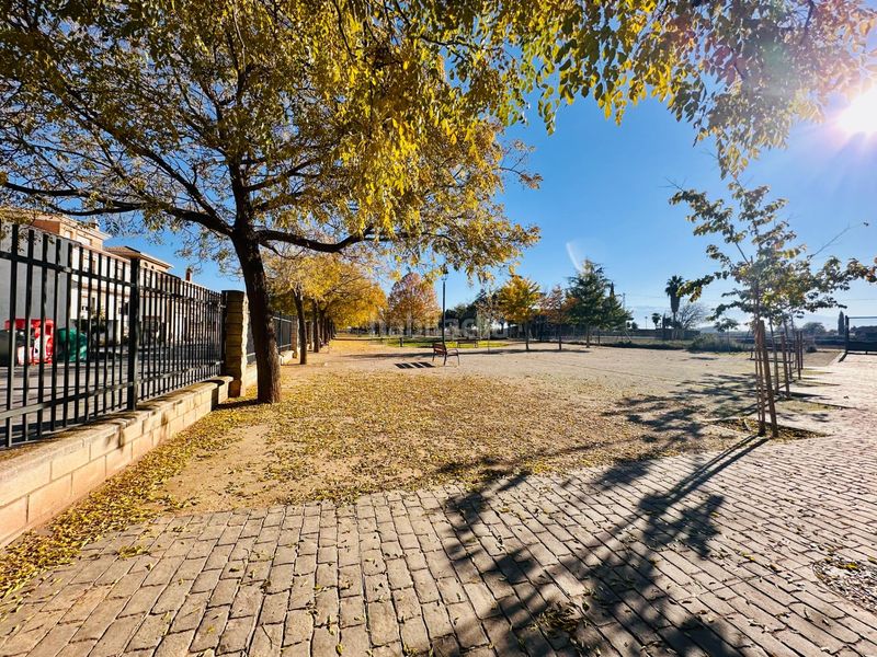 Foto cb08bcd6-e71b-47c6-ac3b-b4e9173b6c8f. Chalet espectacular chalet en Santa Fe