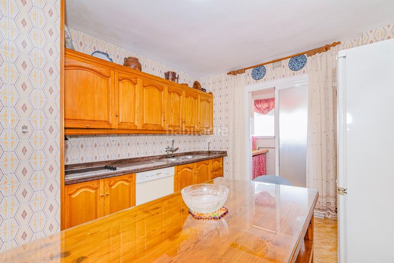 Foto 82534bb8-14ea-4da9-bedb-edae61200347. Pis amb calefacció aparcament a Cartuja Granada