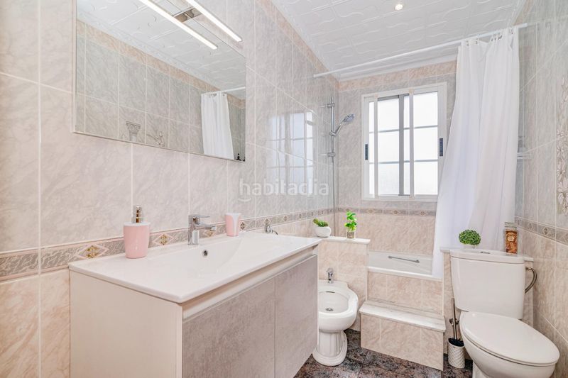 Foto 0d82b9bc-660b-4731-97fc-413fc35a1094. Xalet amb aparcament piscina a Órgiva