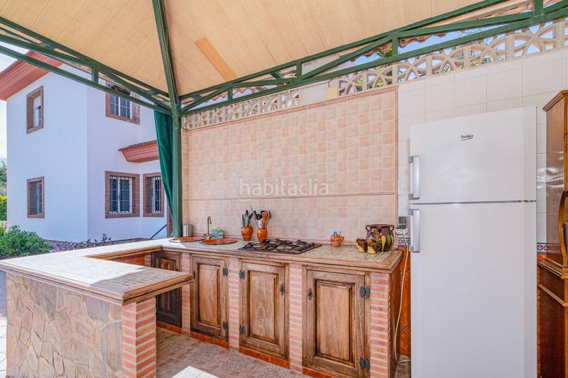 Foto 1e16acff-109b-46bb-8de2-93699f80ef68. Xalet amb aparcament piscina a Órgiva