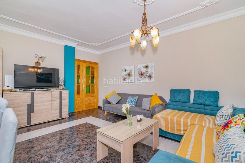 Foto acd5f02e-99ac-498b-b24d-087b47c45640. Xalet amb aparcament piscina a Órgiva