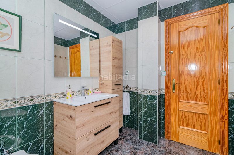 Foto af0a3b0c-3158-4f16-ac8d-33485f7c3410. Xalet amb aparcament piscina a Órgiva