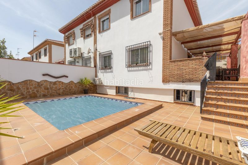 Foto 729830d7-8775-44ae-a6fe-e26827cd6e11. Casa aparellada amb calefacció aparcament piscina a Gójar