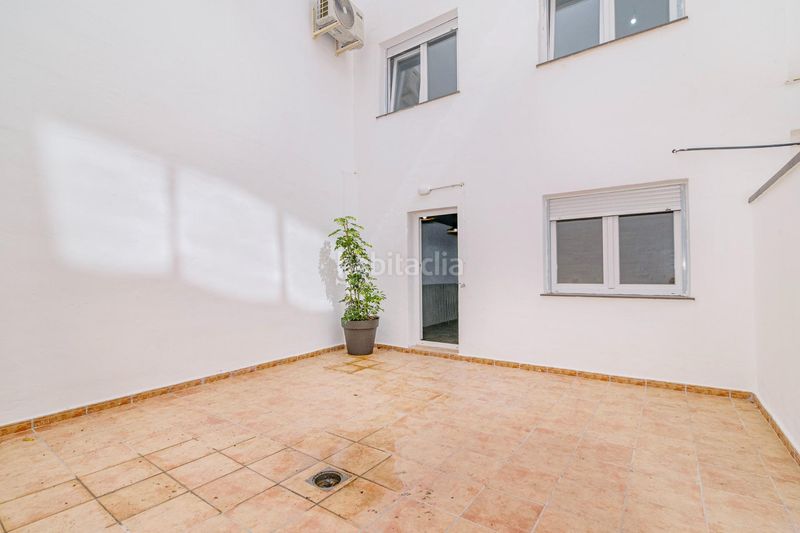 Foto 55d93b87-0b51-455a-b5b3-e46325f439f6. Pis amb calefacció piscina a Pinos Genil