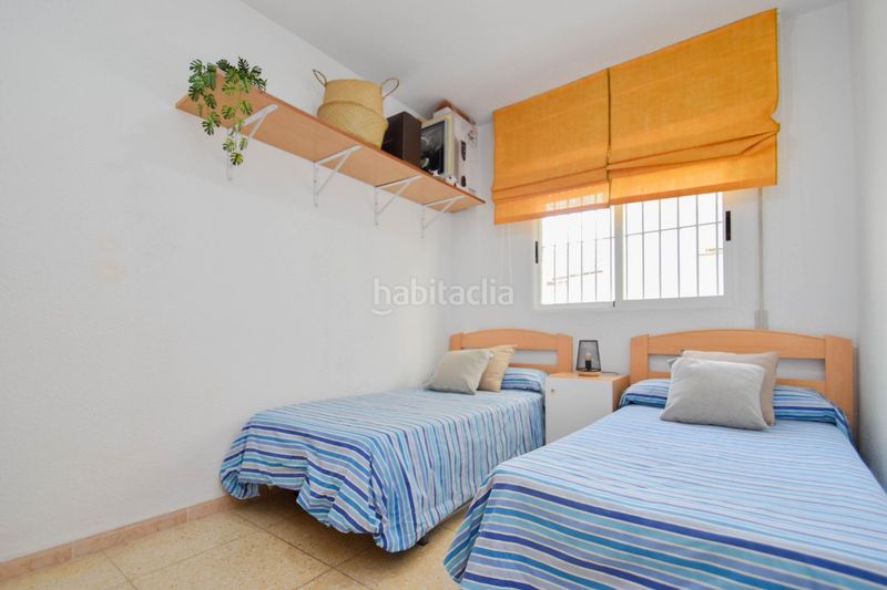 Foto f21de947-61cf-4bf4-8590-eac4ad181dbc. Pis a Barrio de Zaidín Granada