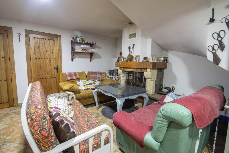 Foto 3780aa62-2775-4c31-b9f7-9fa186abafbe. Casa amb calefacció aparcament a Peligros