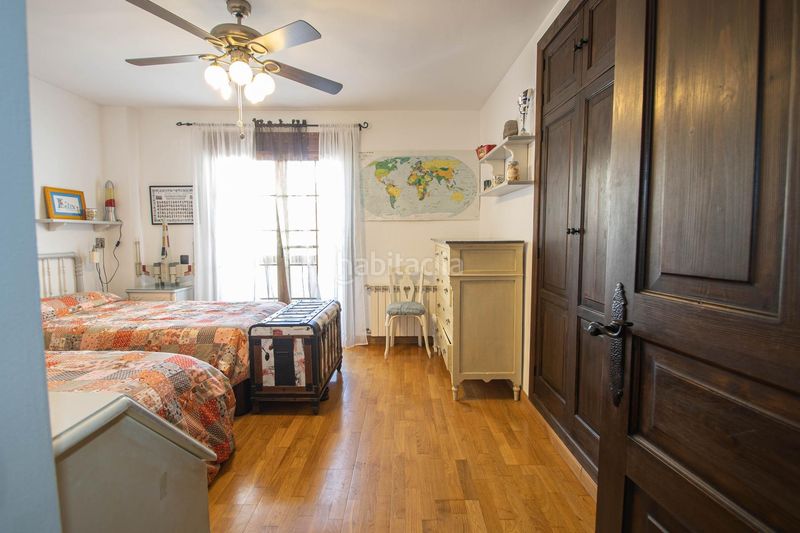 Foto 565ad80d-01b5-458e-b099-f955941cd145. Casa amb calefacció aparcament a Peligros