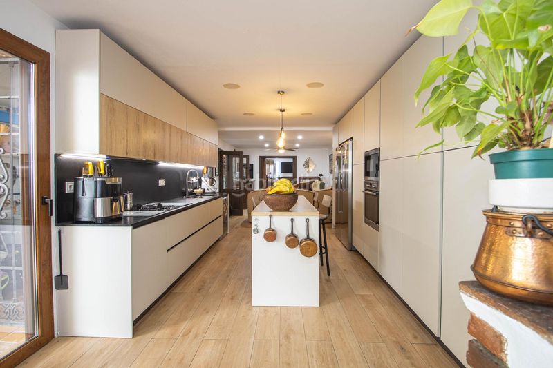 Foto dac6f8ac-16f4-4c6c-b2d6-3fdad780d089. Casa amb calefacció aparcament a Peligros