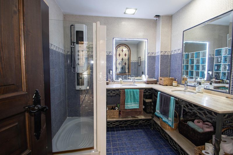 Foto e2bfa912-1b55-481b-b256-378001211daf. Casa amb calefacció aparcament a Peligros