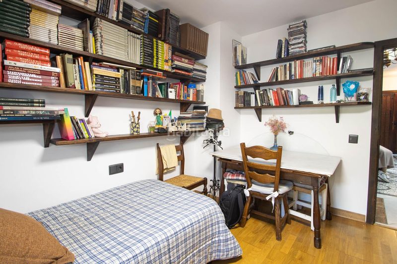 Foto ed2ba36a-5aa3-424d-bb21-a0ca5574c9f1. Casa amb calefacció aparcament a Peligros