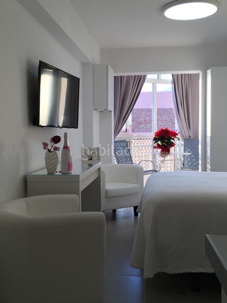 Foto 094fb26f-2eff-4f83-9065-bd8b7e9a0170. Estudi a Solymar Benalmádena