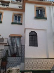 Casa adossada a Calle Calle Juan Díaz del Moral