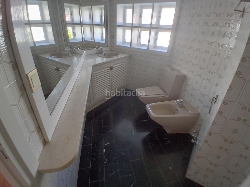 Foto 8957e047-e533-4645-8f6e-de69f865506d. Chalet en calle calle antequera 8 exclusiva villa en el corazón avda. de mijas por 1.8m en Fuengirola