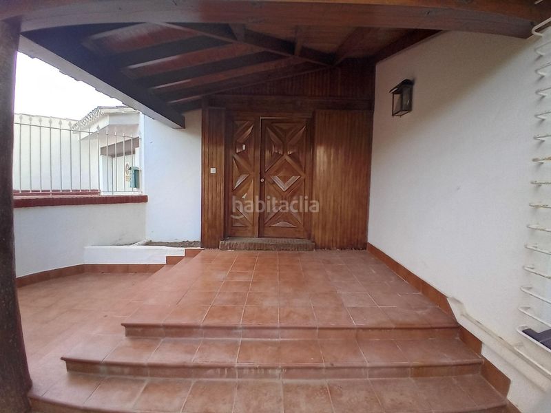 Foto dc36ece5-7c75-4199-b277-a89cb8834e4b. Chalet en calle calle antequera 8 exclusiva villa en el corazón avda. de mijas por 1.8m en Fuengirola