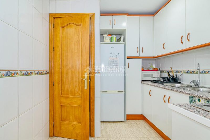 Foto 8dcf45ec-0eaa-41d1-a60d-e6e7983e143c. Pis a Camino de Ronda Granada