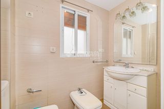 Pis en F�gares. Piso en venta en granada