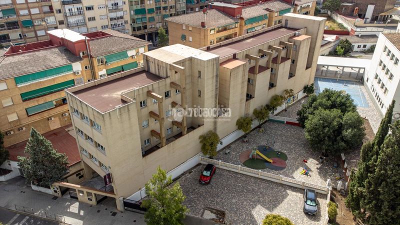 Foto 738ed7ea-654a-4ffe-87d3-4f2b798828e3. Edificio  en venta en Camino de Ronda Granada