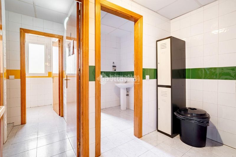 Foto 97b9203f-9347-4284-a2ae-ea4419ef3311. Edificio  en venta en Camino de Ronda Granada