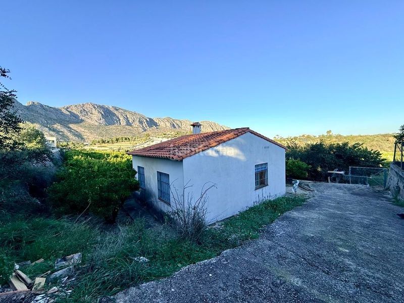 Foto 0c698943-891d-4665-8f96-bc2b9719a556. Masia amb calefacció a Sanet y Negrals