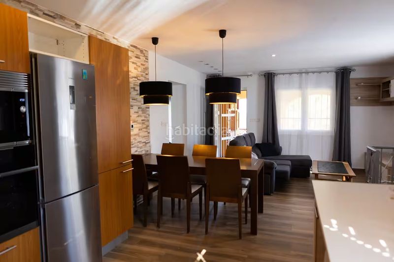 Foto 106dbf9d-970d-4222-96e3-1d98ae9ad63b. Casa amb piscina a Benicolada - Las Adelfas Calp