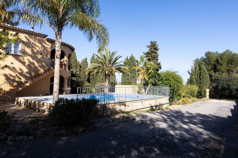 Foto 12f63ab8-0101-402c-af92-2d3721b72430. Casa amb piscina a Benicolada - Las Adelfas Calp