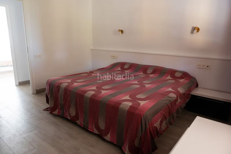 Foto 57cd9410-7963-4cf9-8274-fc6c62ba5dee. Casa amb piscina a Benicolada - Las Adelfas Calp