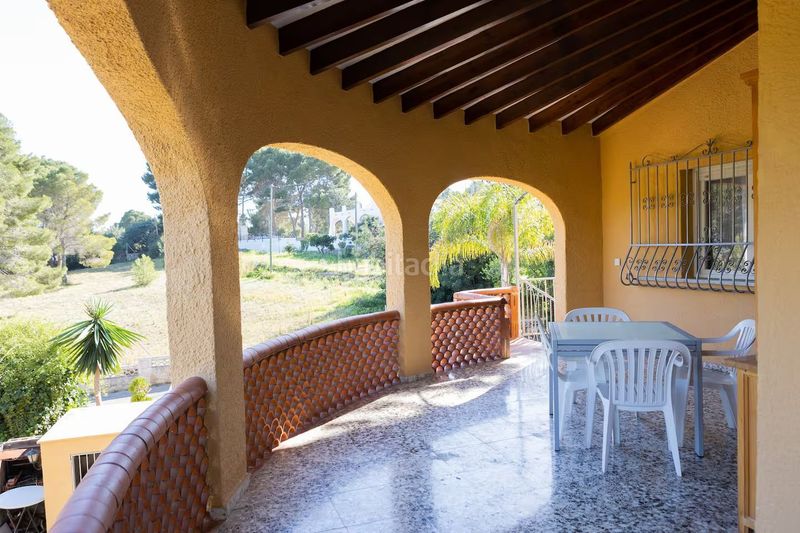 Foto 5c875777-5df7-4283-904a-c6f9d27cd67e. Casa amb piscina a Benicolada - Las Adelfas Calp