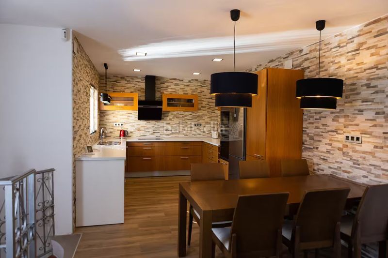 Foto 81ef2d0e-9cd1-49b5-8d46-7987a7907796. Casa amb piscina a Benicolada - Las Adelfas Calp