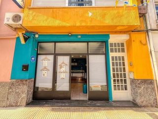 Geschäftsraum  Carrer sant roc. Traspaso local de comida para llevar en pego  listo para empezar