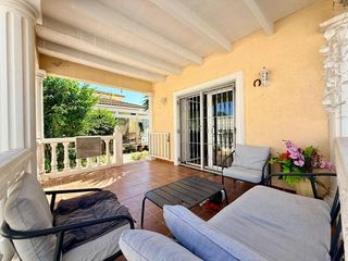 House  Barranquets cl-30. Vivienda con amplia terraza en els poblets