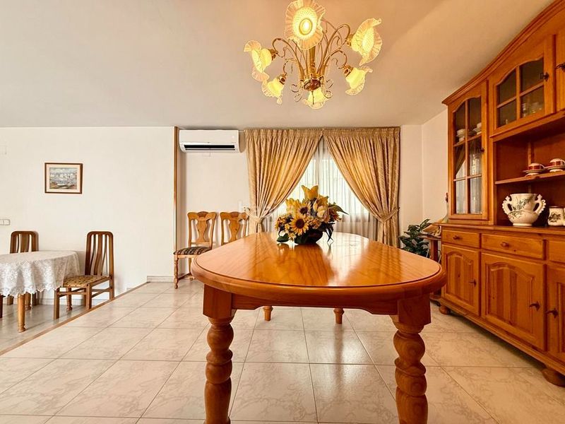 Foto b9998a3d-f50f-4d9f-a1cf-1a3e7ae10a9c. Apartament a Centro Pedreguer