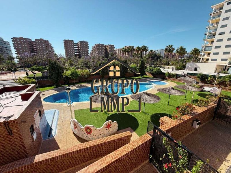 Foto e4f9c63a-62f4-452d-86e0-debd768b6b3a. Pis amb calefacció aparcament a Playa Coral - Torremar Oropesa del Mar
