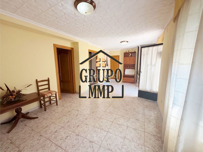 Foto 4a7e2ecb-fea3-49dd-96ca-ca0739008a8e. Casa adossada amb calefacció a Onda