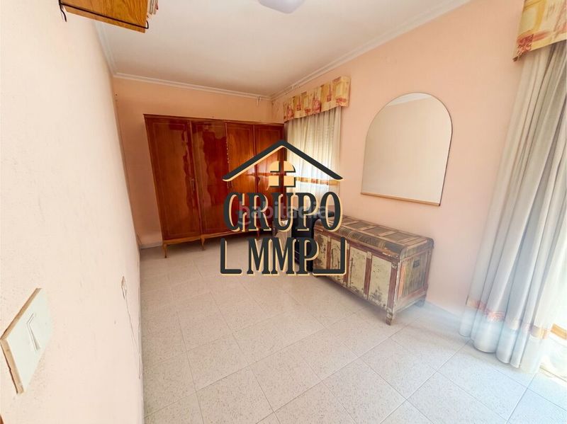 Foto 77ad2cc4-ff93-48e4-bd2f-21ef15654061. Casa adossada amb calefacció a Onda