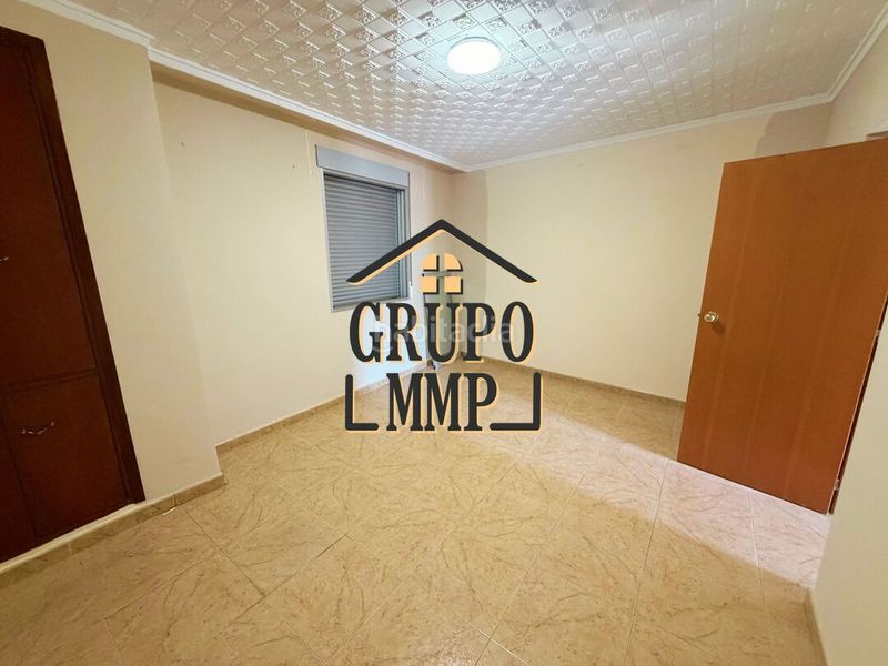 Foto f60520d8-729a-41e0-a382-c9165a35cd5e. Casa adossada amb calefacció a Onda