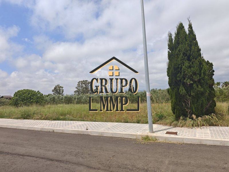 Foto b4ad49ea-a1b0-4179-8aee-fc61434eeb40. Terreny residencial a Nules