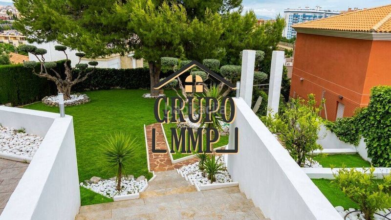 Foto 38739bfa-b91c-40f0-86e2-2fbe1f5ec8a8. Casa amb calefacció aparcament piscina a El Balcó-Jaume I Oropesa del Mar