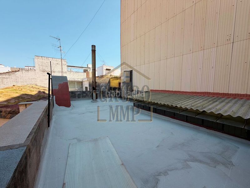 Foto c3c7676b-a9a3-4507-9ef8-3b1e10f98757. Casa amb calefacció a Centro Burriana