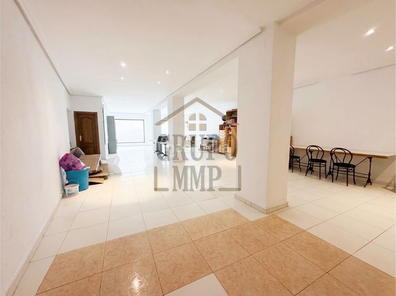 Foto b875a92f-843c-400f-93a4-2a7838617c6d. Casa amb calefacció a Centro Villarreal / Vila - real