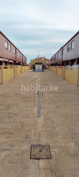 Foto ceec5fd1-1fc0-4bc9-9178-97b8a2fac96b. Casa adossada amb calefacció aparcament a Playa-Ben Afeli Almazora / Almassora