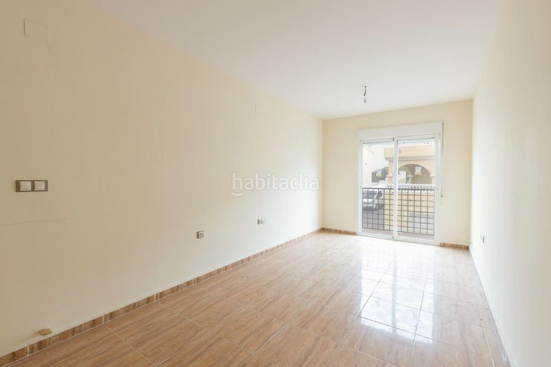 Foto 47436a60-642b-4d7f-bf3f-b1160b592a75. Pis a avenida de andalucia 1a a Güevéjar