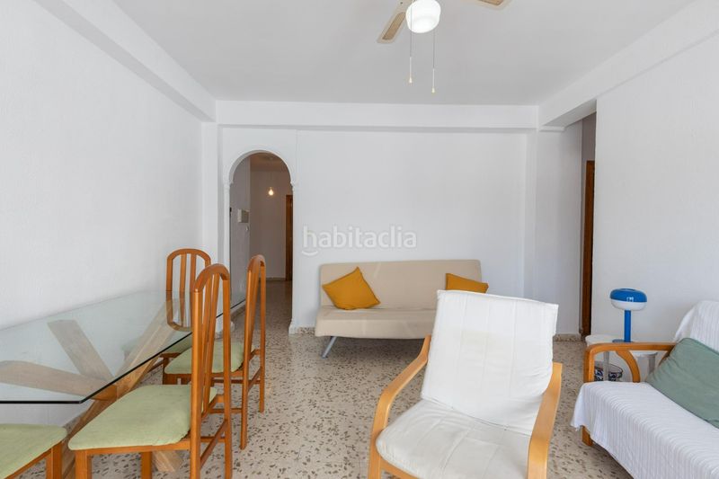 Foto b04dc706-f296-4926-8725-e4c0338edd4d. Pis a calle cochera 1 a Centro Salobreña