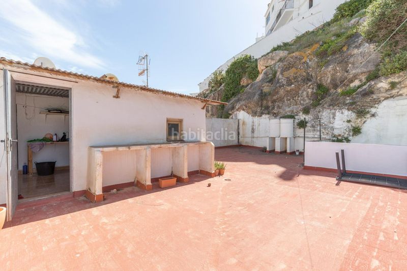 Foto f843fd90-a63c-4cad-9bfc-a4b5ac098468. Pis a calle cochera 1 a Centro Salobreña