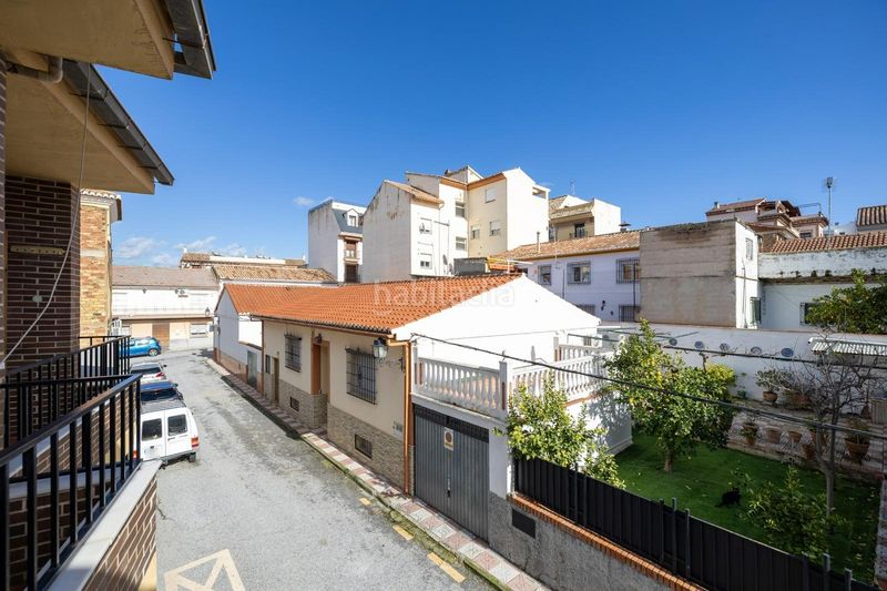 Foto 5577830e-ff8b-4a1d-8a6d-0963d09f74e9. Casa adossada amb aparcament a La Zubia Ciudad Zubia (La)