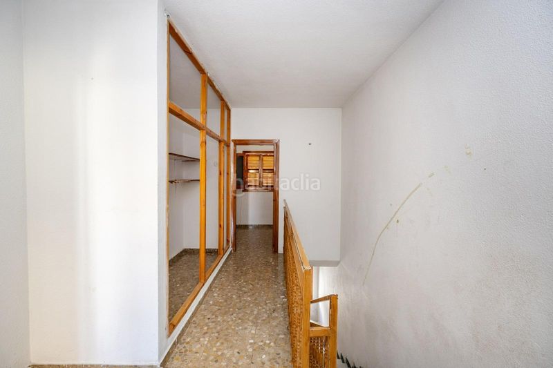 Foto 8d7db438-5a16-495a-b04c-289af6af3a6d. Casa adossada amb aparcament a La Zubia Ciudad Zubia (La)