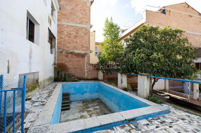 Foto fc5cf2ad-2243-4e2c-b54e-bb45c1a4bf35. Casa adossada amb aparcament a La Zubia Ciudad Zubia (La)
