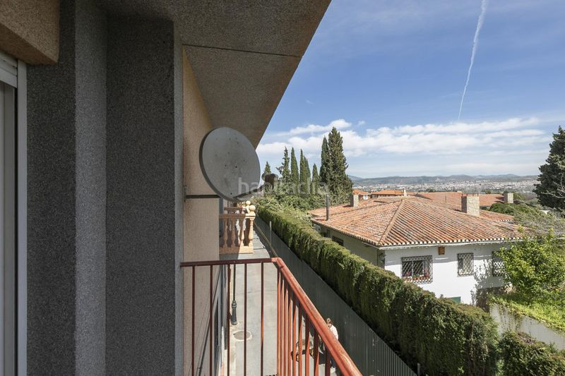 Foto cbbcceab-742a-4507-8169-034d8b822649. Casa adossada amb aparcament a Ogíjares