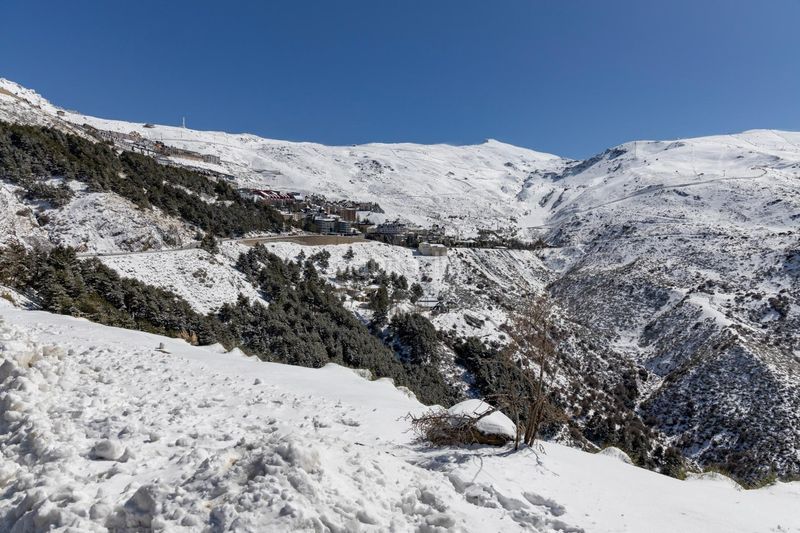 Foto b8e1aad7-81f1-4738-a972-a0cae029e6f6. Piccolo appartamento in urbanización sol y nieve 109 in Sierra Nevada